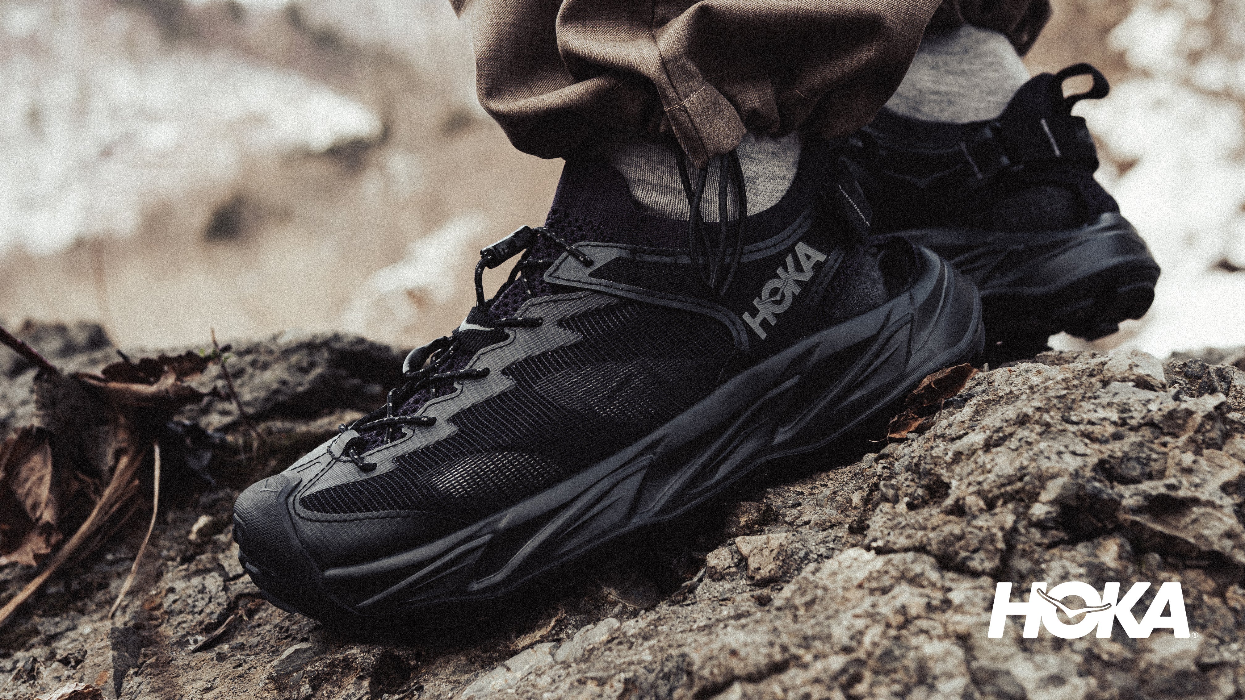 【新規取扱】HOKA (ホカ) | スノーボーダーが求めた「究極のリカバリー」がTACTICSに上陸