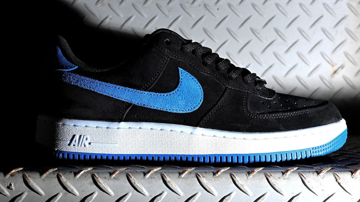NIKE SB QS AIR FORCE 1 "BLACK AND GAME ROYAL"