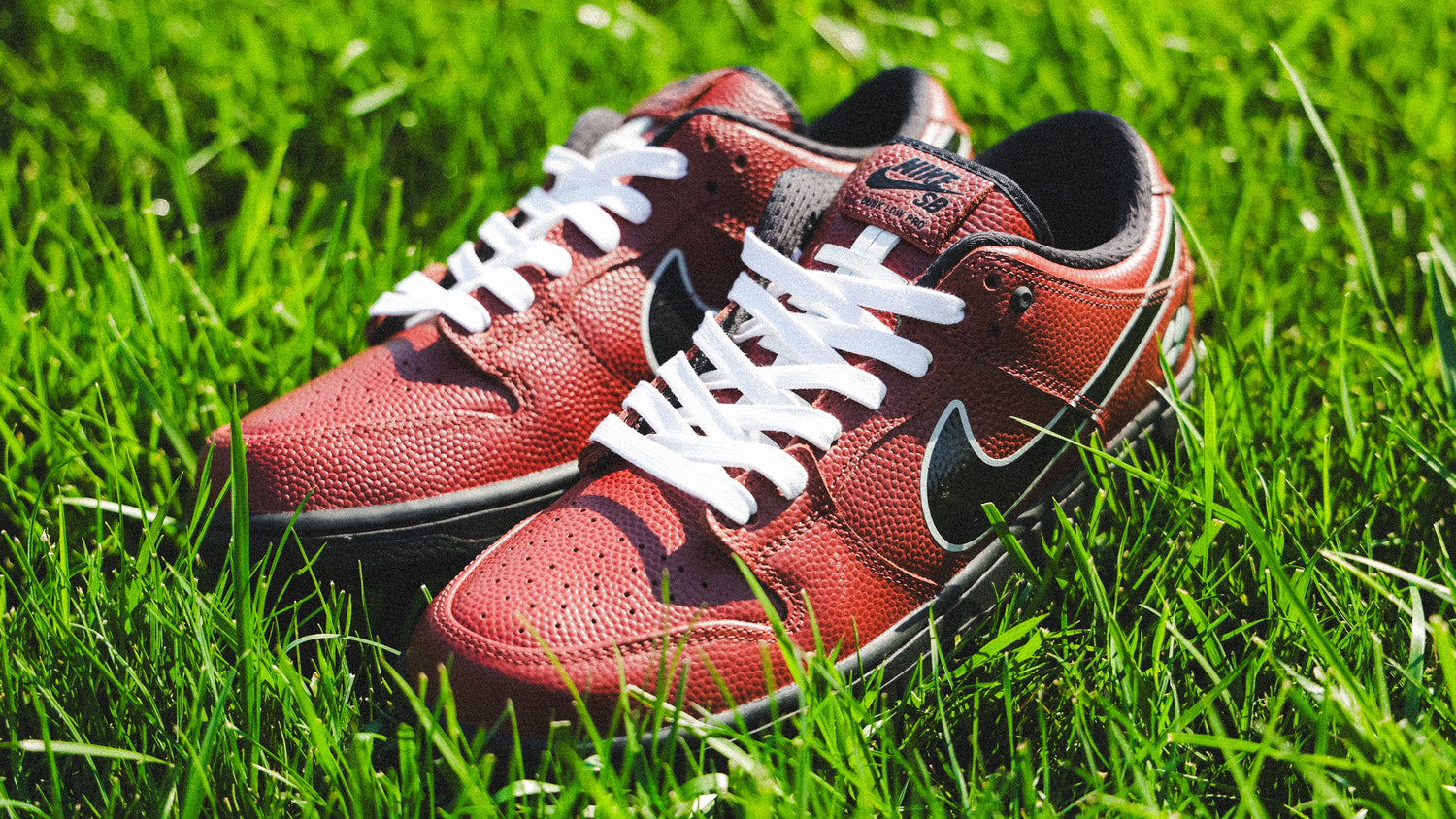 NIKE SB DUNK LOW PRO QS "LIMOSINE SKATEBOARDS"