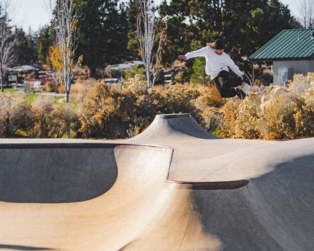 OUTLET SKATE | スノーボード・スケートボードのTACTICS JAPAN