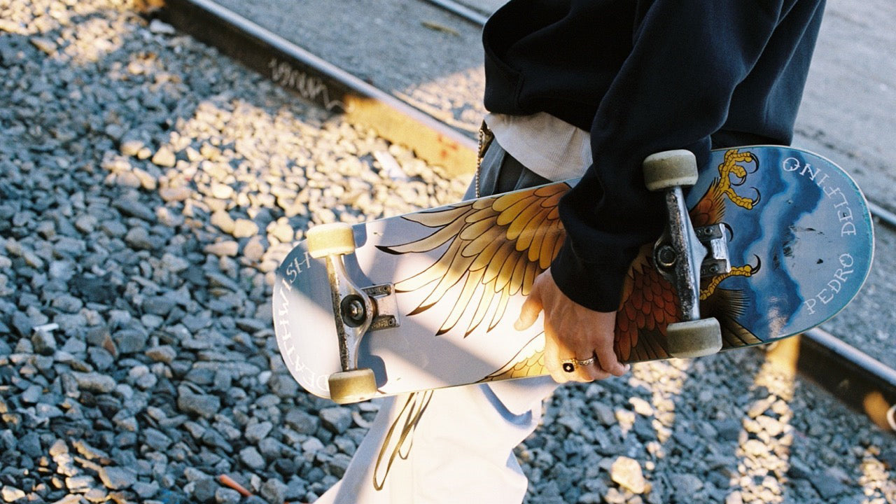 美品　　スケートボード　DEATHWISH（デスウィッシュ） DEATHWISH デッキ 