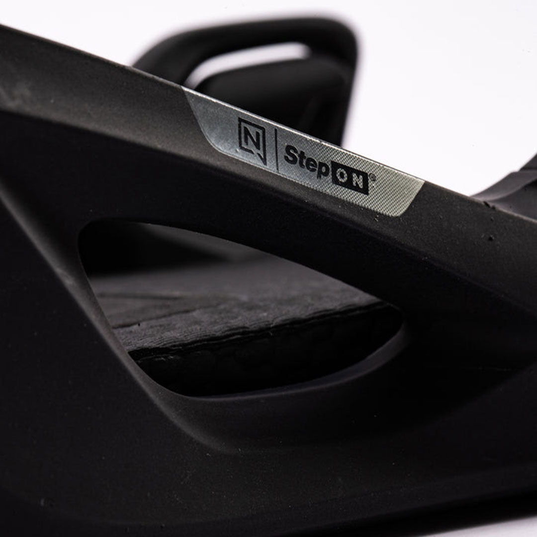 NITRO(ナイトロ)| WOMENS NITRO STEP ON SNOWBOARD BINDINGS 2027 / BLACK | スノーボード・スケートボードのTACTICS JAPAN