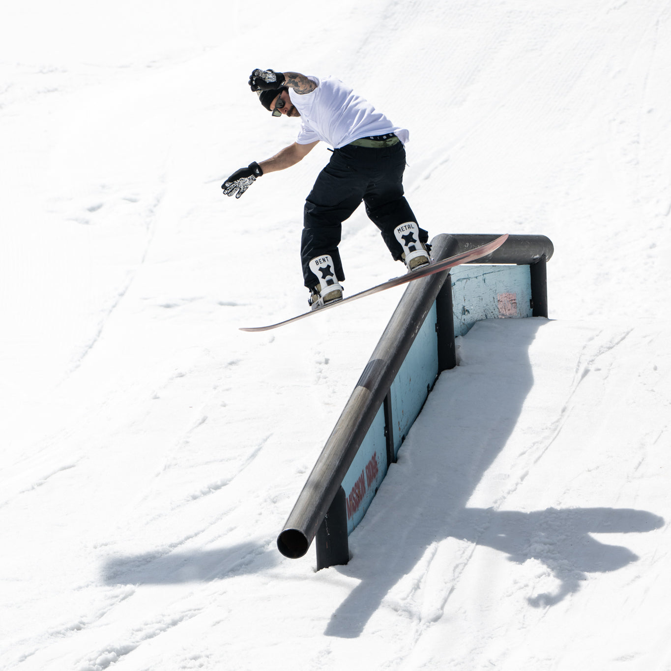 BENT METAL(ベント メタル)AXTION SNOWBOARD BINDINGS 2026 / WHITE | スノーボードのTACTICS JAPAN