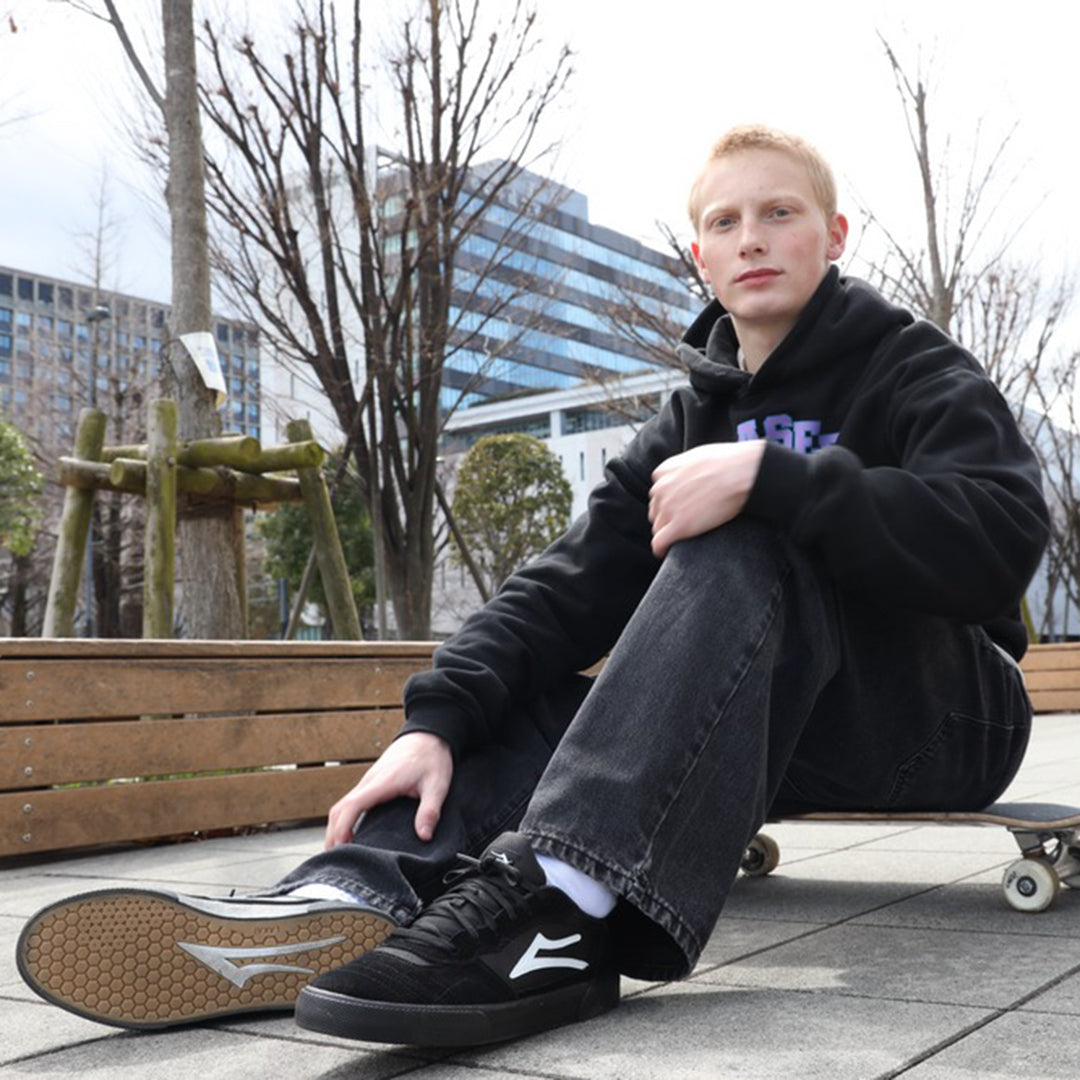 LAKAI(ラカイ)| CAMBRIDGE EVERGREEN BLACK SUEDE | スノーボード・スケートボードのTACTICS JAPAN