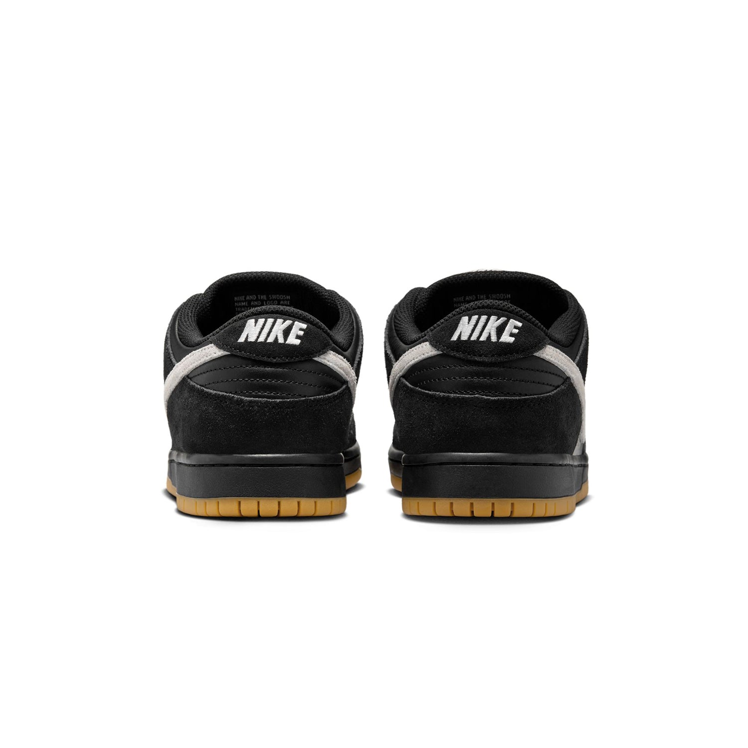 NIKE SB(ナイキ スケートボーディング)| NIKE SB DUNK LOW PRO / BLACK/BLACK/GUM LIGHT BROWN/WHITE | スノーボード・スケートボードのTACTICS JAPAN