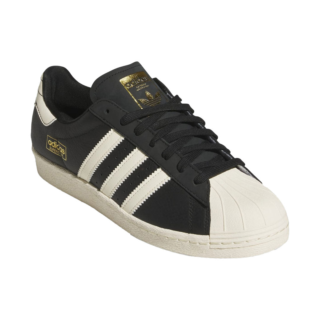 ADIDAS SKATEBOARDING(アディダス スケートボーディング)| SUPERSTAR 80 ADV / CORE BLACK/CREAM WHITE/GOLD METALLIC | スノーボード・スケートボードのTACTICS JAPAN