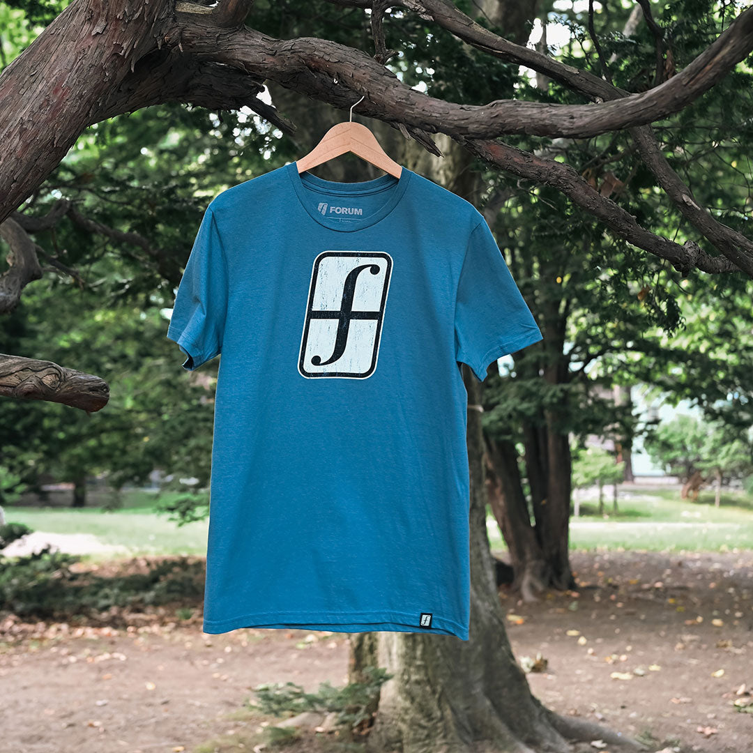 FORUM SNOWBOARDS(フォーラム スノーボード)| FORUM LEGENDS T-SHIRT | スノーボード・スケートボードのTACTICS JAPAN