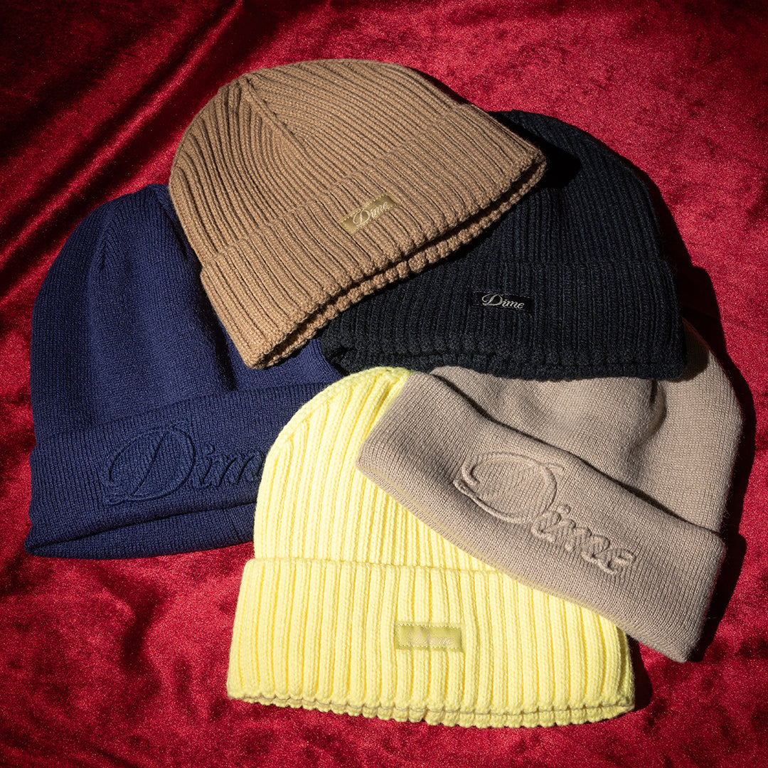 DIME MTL(ダイム モントリオール)| CURSIVE RIB BEANIE / COFFEE | スケートボード・スノーボードのTACTICS JAPAN