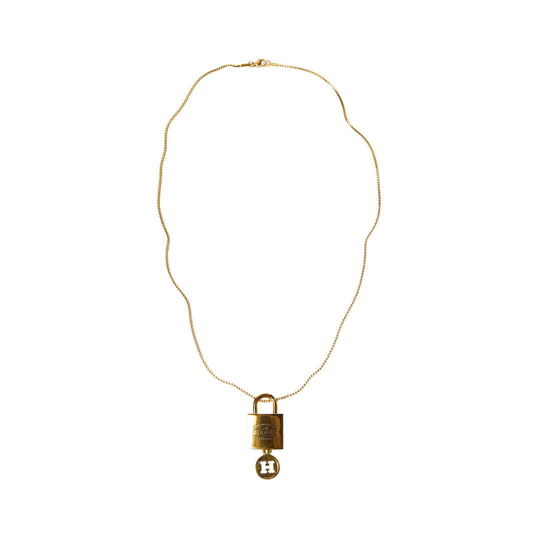 HUF WORLDWIDE(ハフ ワールドワイド)| LOCK & KEY PENDANT / GOLD | スノーボード・スケートボードのTACTICS JAPAN