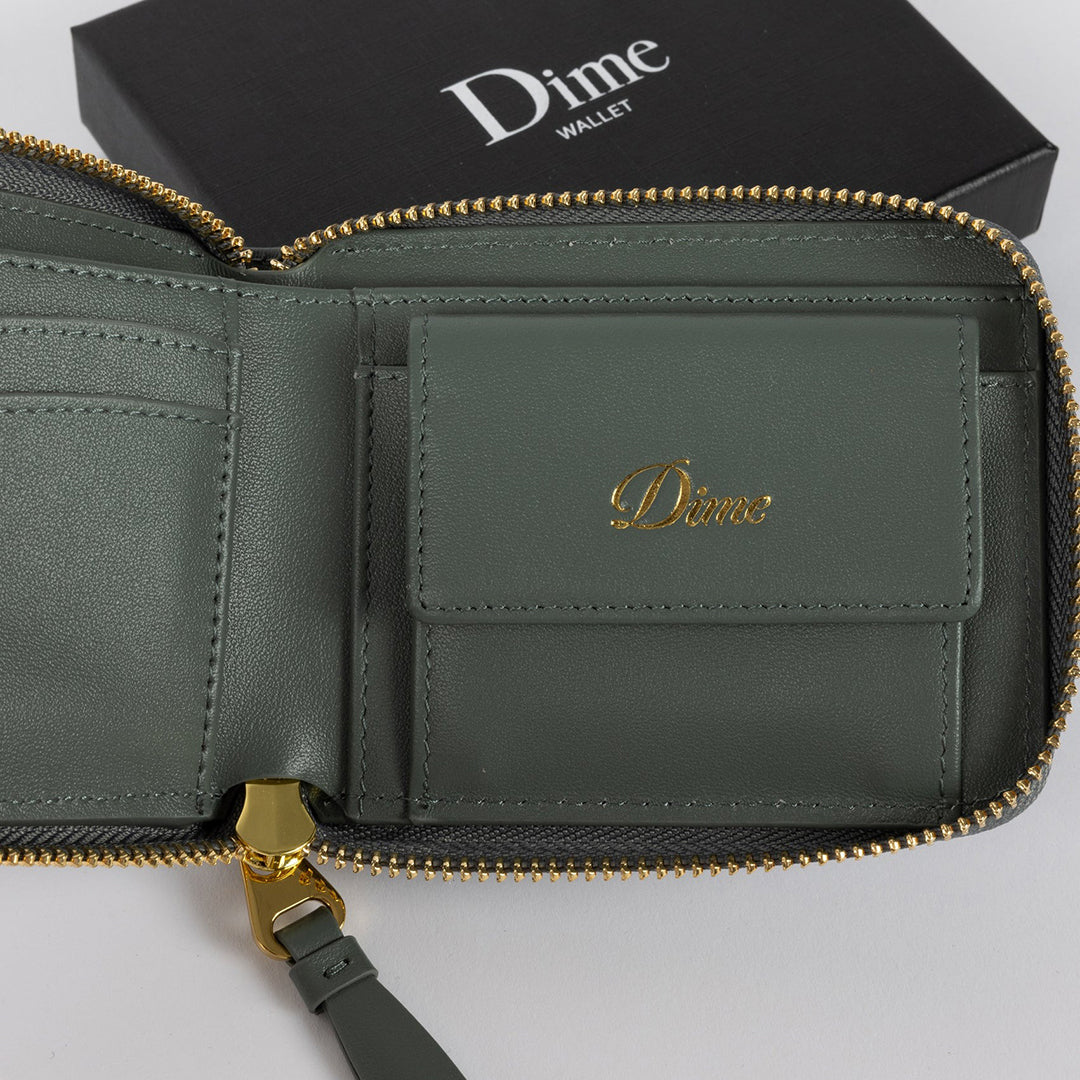 DIME MTL(ダイム モントリオール)| CURSIVE ZIP-WALLET / SLATE GREEN | スノーボード・スケートボードのTACTICS JAPAN