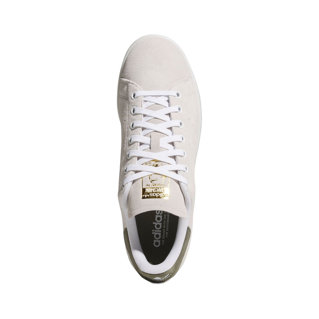 ADIDAS SKATEBOARDING(アディダス スケートボーディング)| STAN SMITH ADV / CRYSTAL WHITE/OLIVE STRATA/GOLD METALLIC | スノーボード・スケートボードのTACTICS JAPAN
