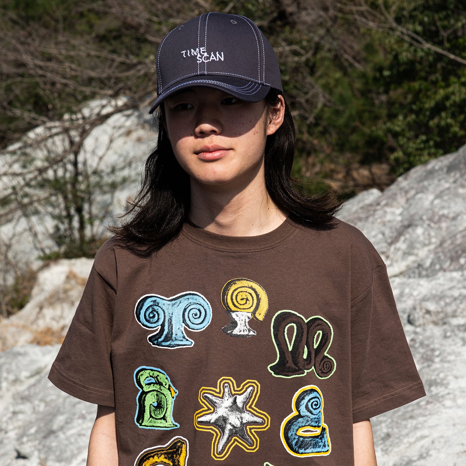 TIMESCAN(タイムスキャン)| ARTIFACTS T-SHIRT / BROWN | スノーボード・スケートボードのTACTICS JAPAN