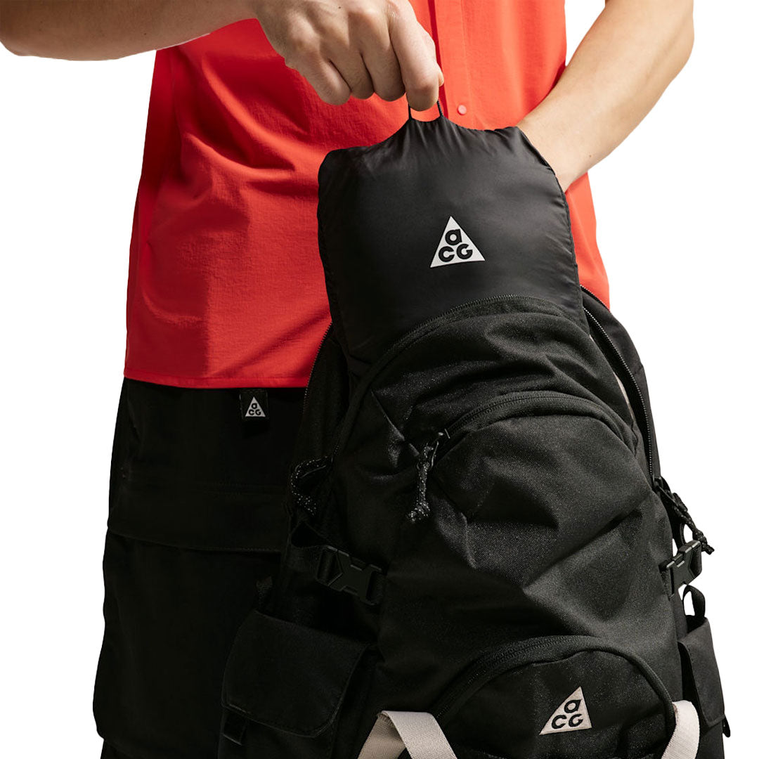 NIKE ACG(ナイキ エーシージー)| NIKE ACG LAVA FLOW THERMA-FIT ADV JACKET / BLACK/SUMMIT WHITE | スノーボード・スケートボードのTACTICS JAPAN