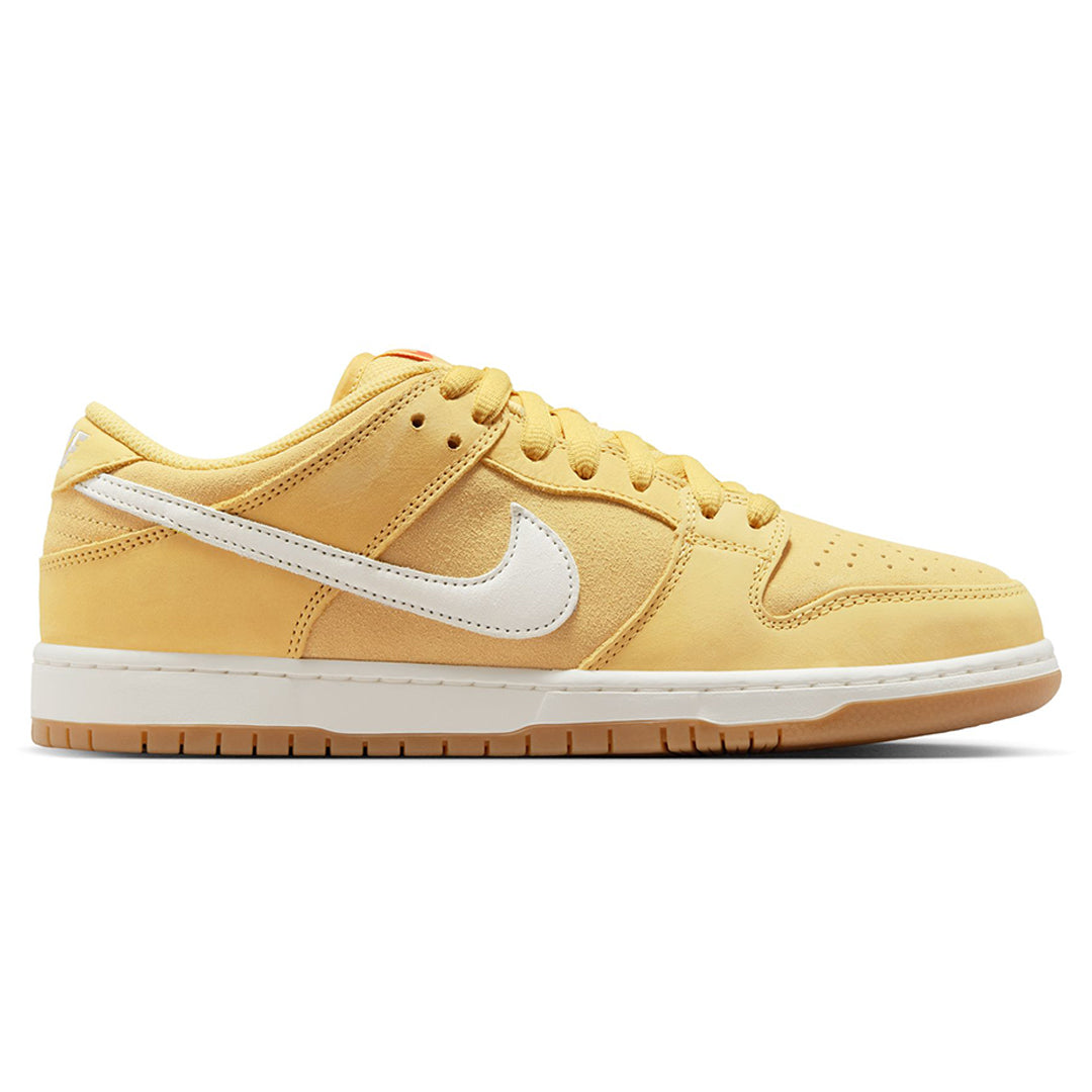 NIKE SB(ナイキ スケートボーディング)| NIKE SB DUNK LOW PRO“SATURN GOLD" | スノーボード・スケートボードのTACTICS JAPAN
