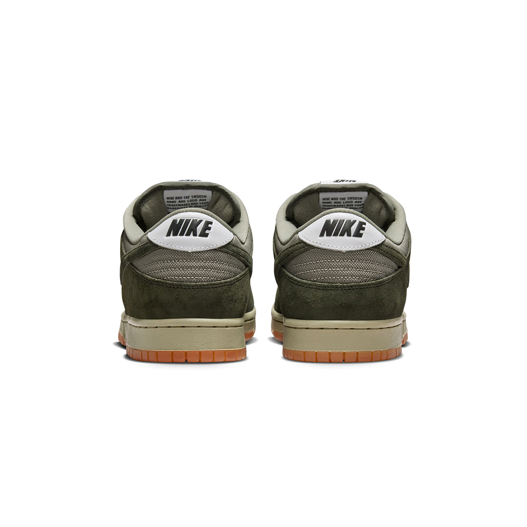 NIKE SB(ナイキ スケートボーディング)| DUNK LOW PRO B | スノーボード・スケートボードのTACTICS JAPAN