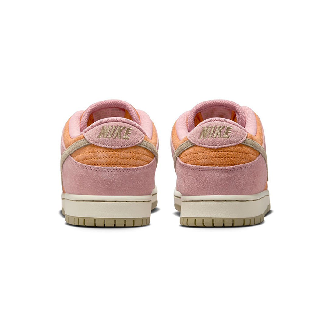 NIKE SB(ナイキ スケートボーディング)|  DUNK LOW PRO / RED STARDUST | スノーボード・スケートボードのTACTICS JAPAN
