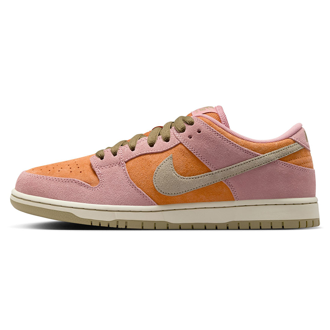 NIKE SB(ナイキ スケートボーディング)|  DUNK LOW PRO / RED STARDUST | スノーボード・スケートボードのTACTICS JAPAN
