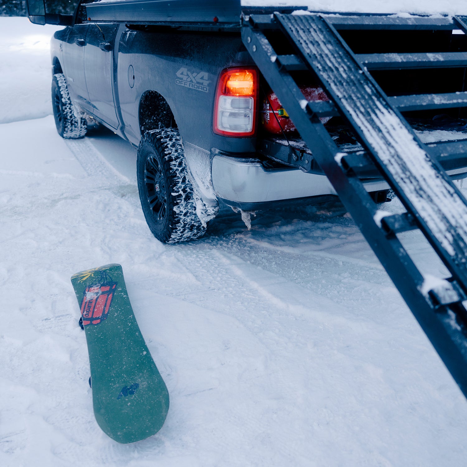 ANTIDOTE SNOWBOARD 2026