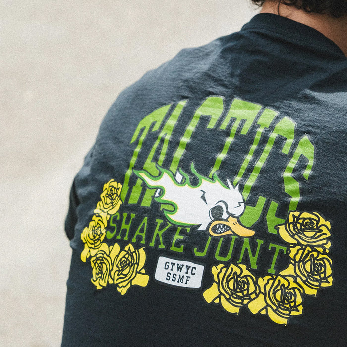 TACTICS(タクティクス)| TACTICS SHAKE JUNT X TACTICS T-SHIRT | スノーボード・スケートボードのTACTICS JAPAN