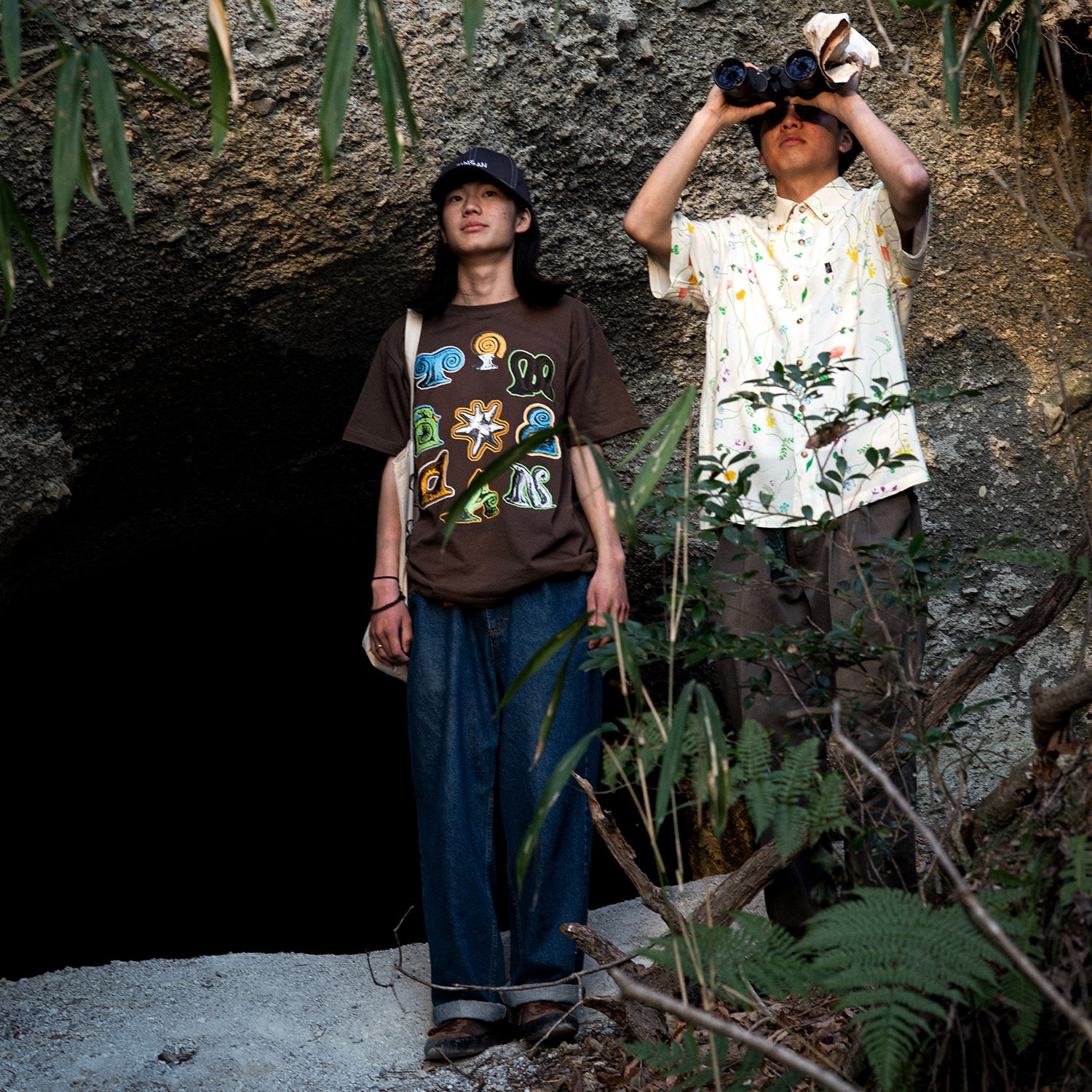 TIMESCAN(タイムスキャン)| ARTIFACTS T-SHIRT / BROWN | スノーボード・スケートボードのTACTICS JAPAN