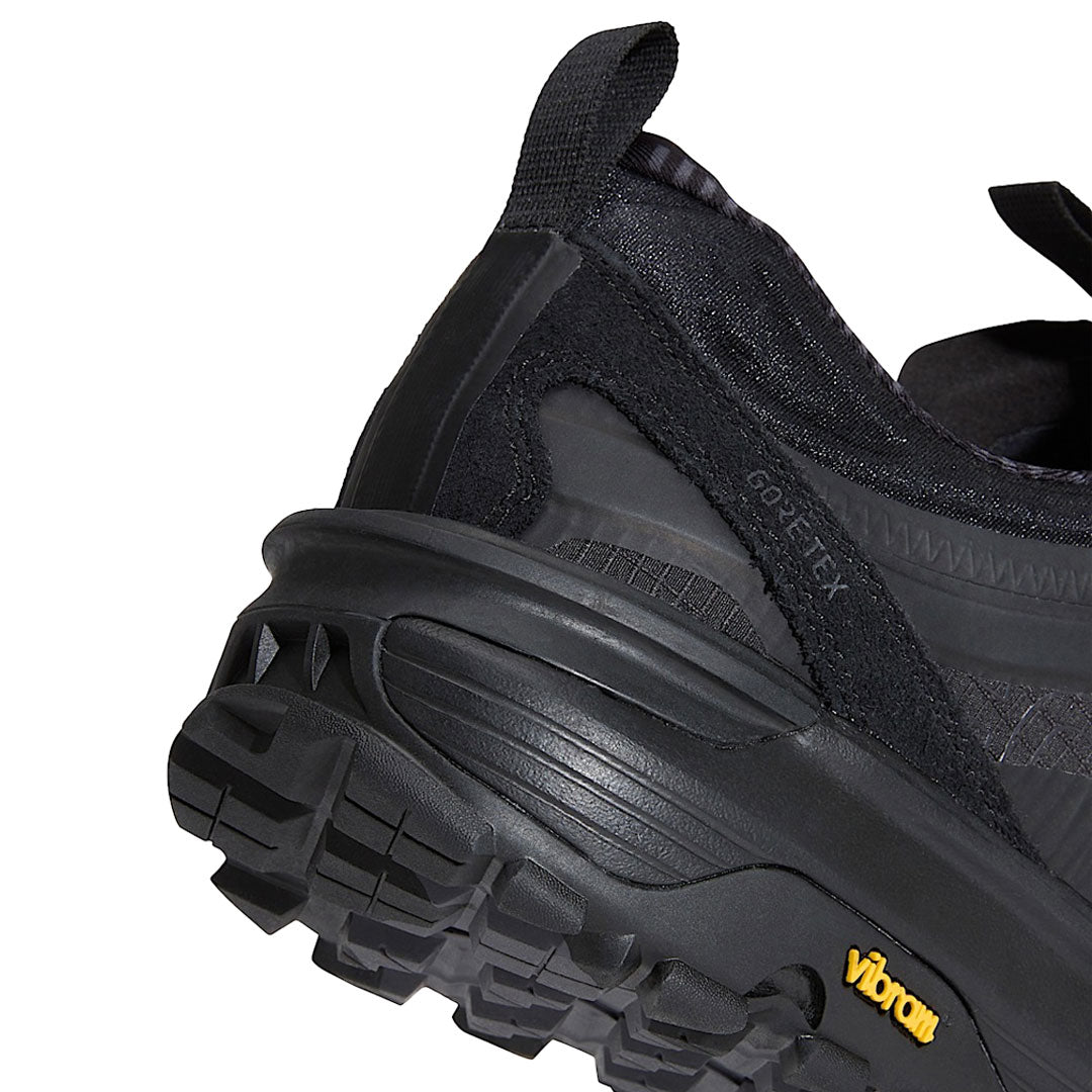 VANS(ヴァンズ)| CROSSPATH XC GORE-TEX / BLACKOUT | スノーボード・スケートボードのTACTICS JAPAN