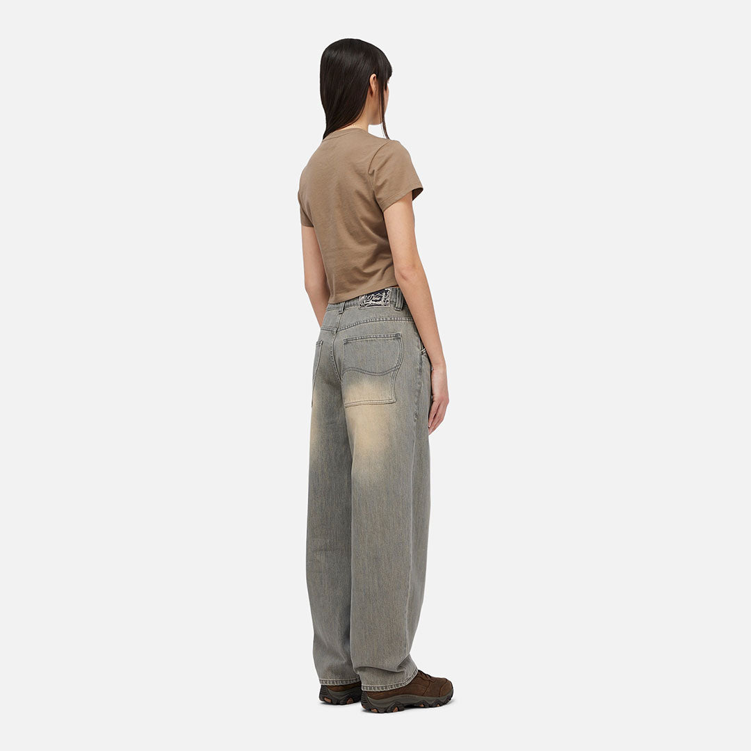 DIME MTL(ダイム モントリオール) | CURSIVE TEE / TAN | スノーボード・スケートボードのTACTICS JAPAN