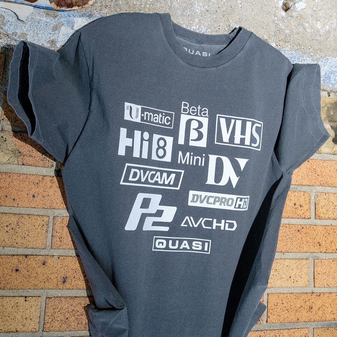 QUASI SKATEBOARDS(クアジ スケートボード)| FORMATS TEE / FADED BLACK | スノーボード・スケートボードのTACTICS JAPAN