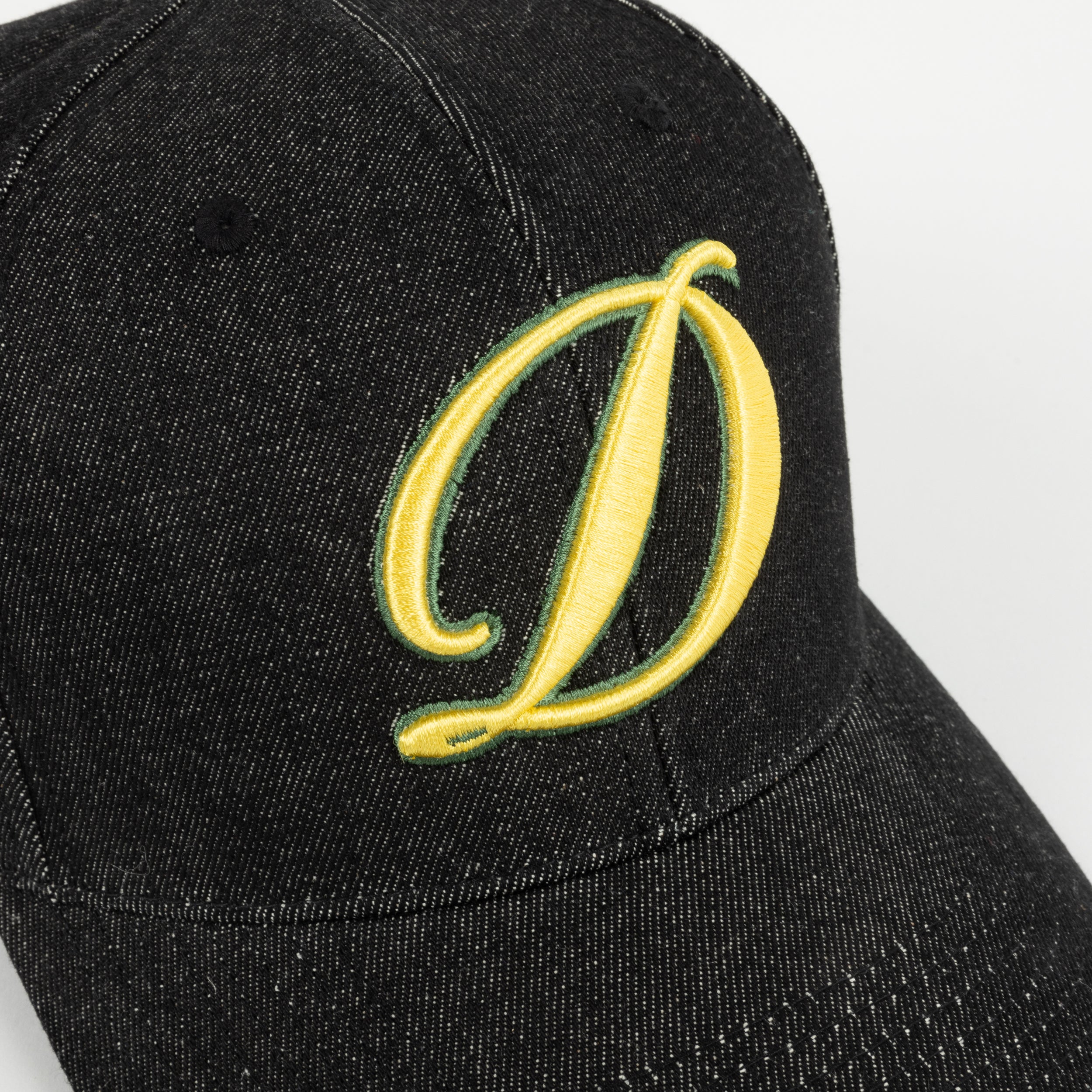 DIME(ダイム)CURSIVE D FULL FIT CAP / BLACK DENIM