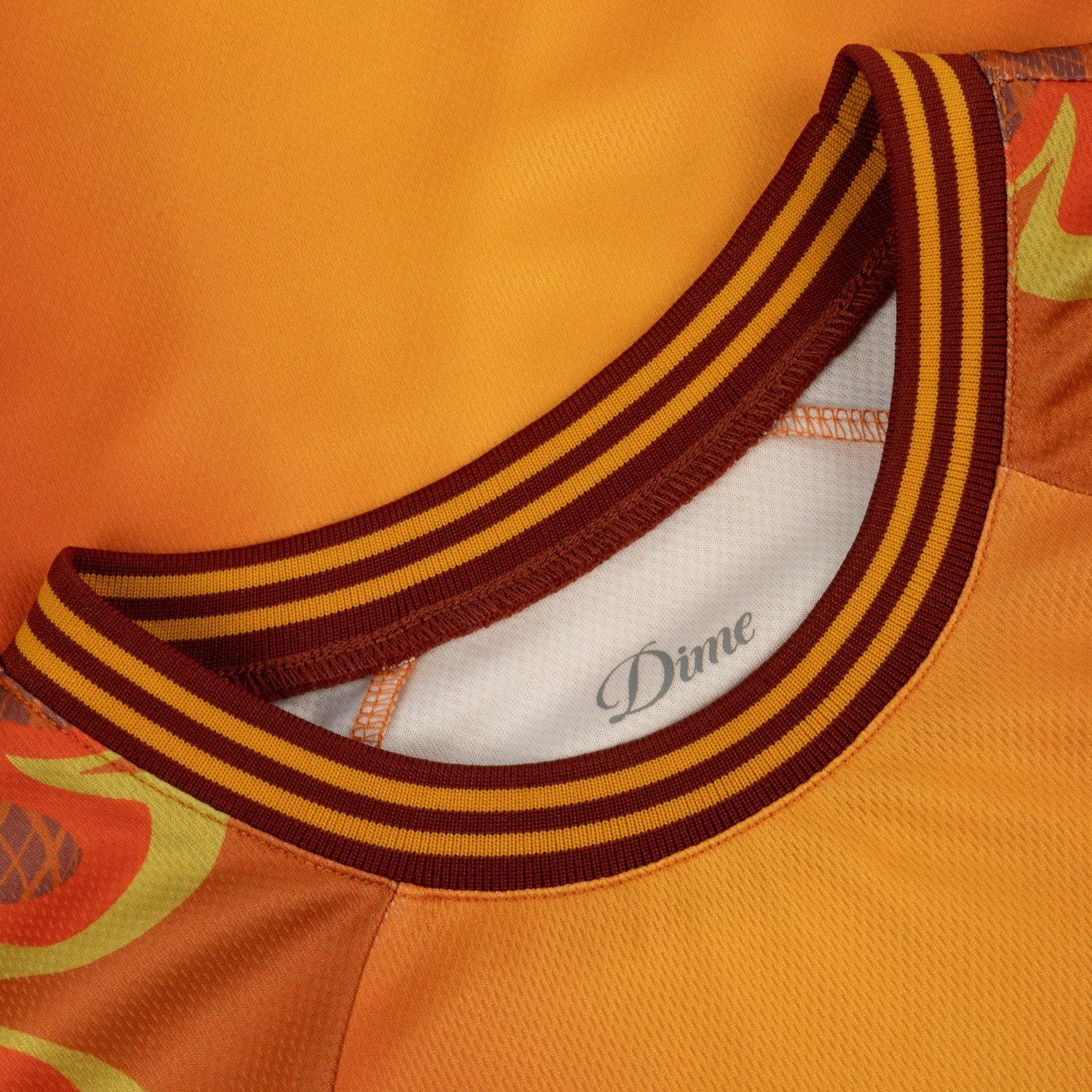 DIME MTL(ダイム モントリオール)| HOLY FLAME JERSEY / GOLD FIRE | スノーボード・スケートボードのTACTICS JAPAN