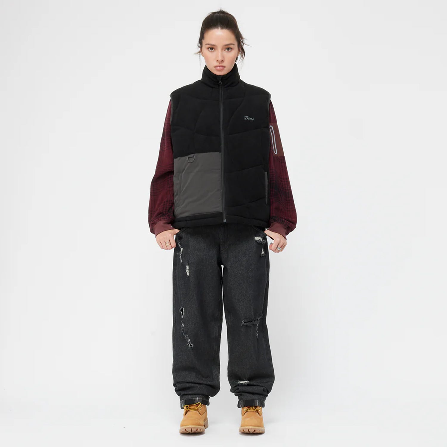 SLEEVELESS PUFFER / BLACK