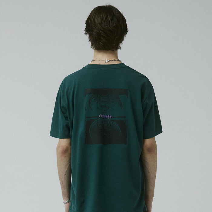 FORMER(フォーマー)| DROID CRUX T-SHIRT / PETROL | スノーボード・スケートボードのTACTICS JAPAN