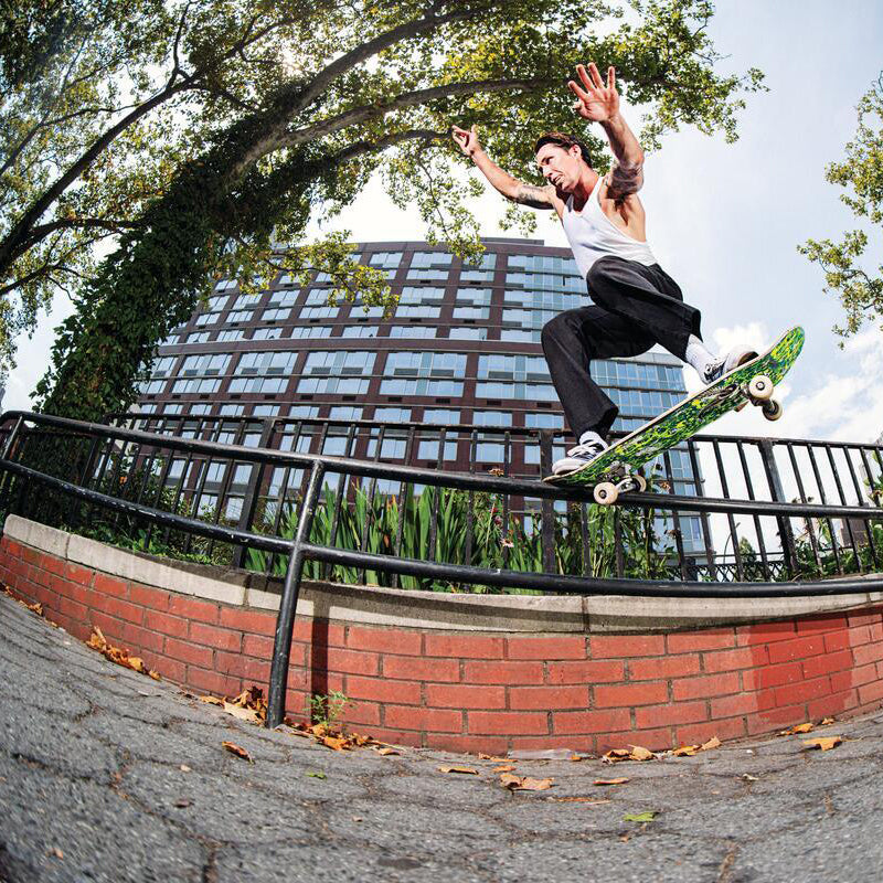 SKATE OLD SKOOL BY ELIJAH BERLE