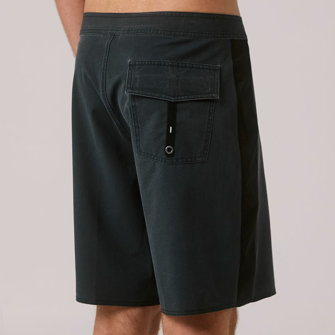 FORMER(フォーマー)| SYSTEM 19 TRUNK | スノーボード・スケートボードのTACTICS JAPAN