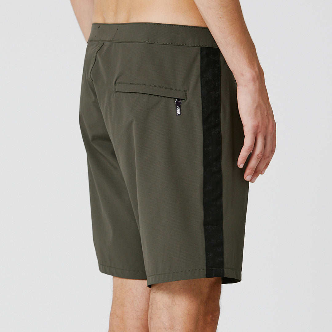 FORMER(フォーマー)| ANDERSON 18.5 TRUNK | スノーボード・スケートボードのTACTICS JAPAN