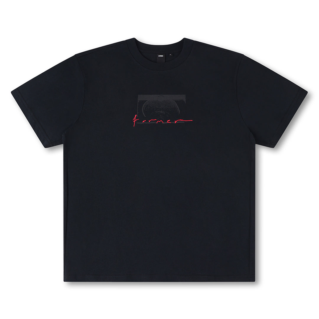 FORMER(フォーマー)| RAMPANT CRUX T-SHIRT | スノーボード・スケートボードのTACTICS JAPAN
