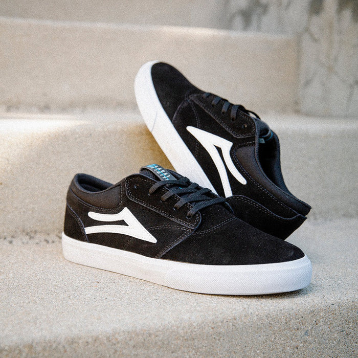 LAKAI(ラカイ)| GRIFFIN BLACK/WHITE SUEDE | スノーボード・スケートボードのTACTICS JAPAN