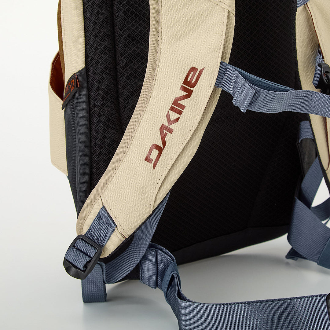 DAKINE(ダカイン)| HELI BACKPACK 12L / BRR | スノーボード・スケートボードのTACTICS JAPAN