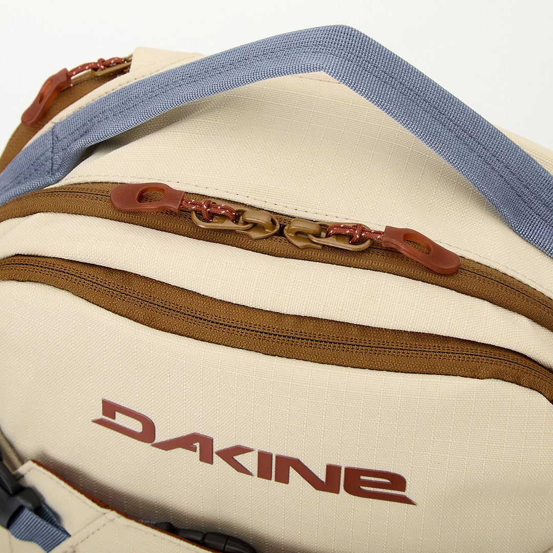 DAKINE(ダカイン)| HELI BACKPACK 12L / BRR | スノーボード・スケートボードのTACTICS JAPAN