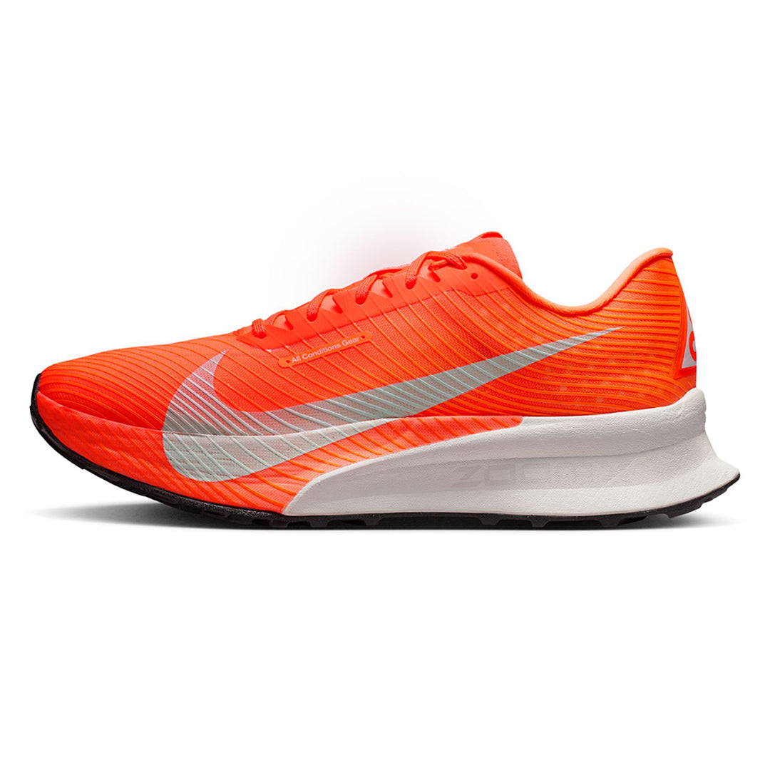 NIKE ACG(ナイキ エーシージー)| NIKE ACG ULTRAFLY TRAIL / HYPER CRIMSON/TOTAL ORANGE/VIVID | スノーボード・スケートボードのTACTICS JAPAN