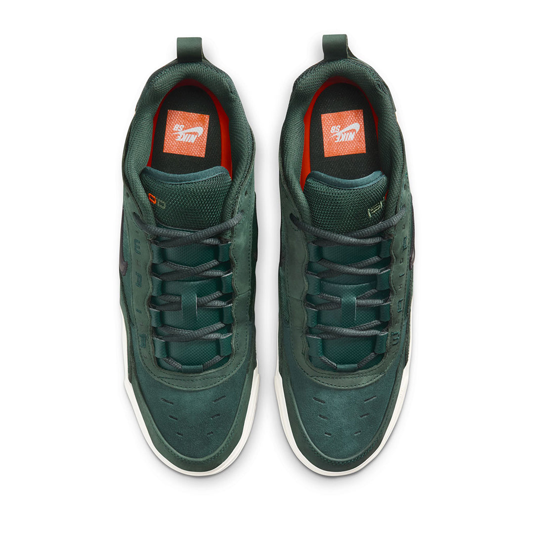 NIKE SB(ナイキ スケートボーディング)| NIKE AIR MAX ISHOD 2 ISO “DEEP FIR” | スノーボード・スケートボードのTACTICS JAPAN