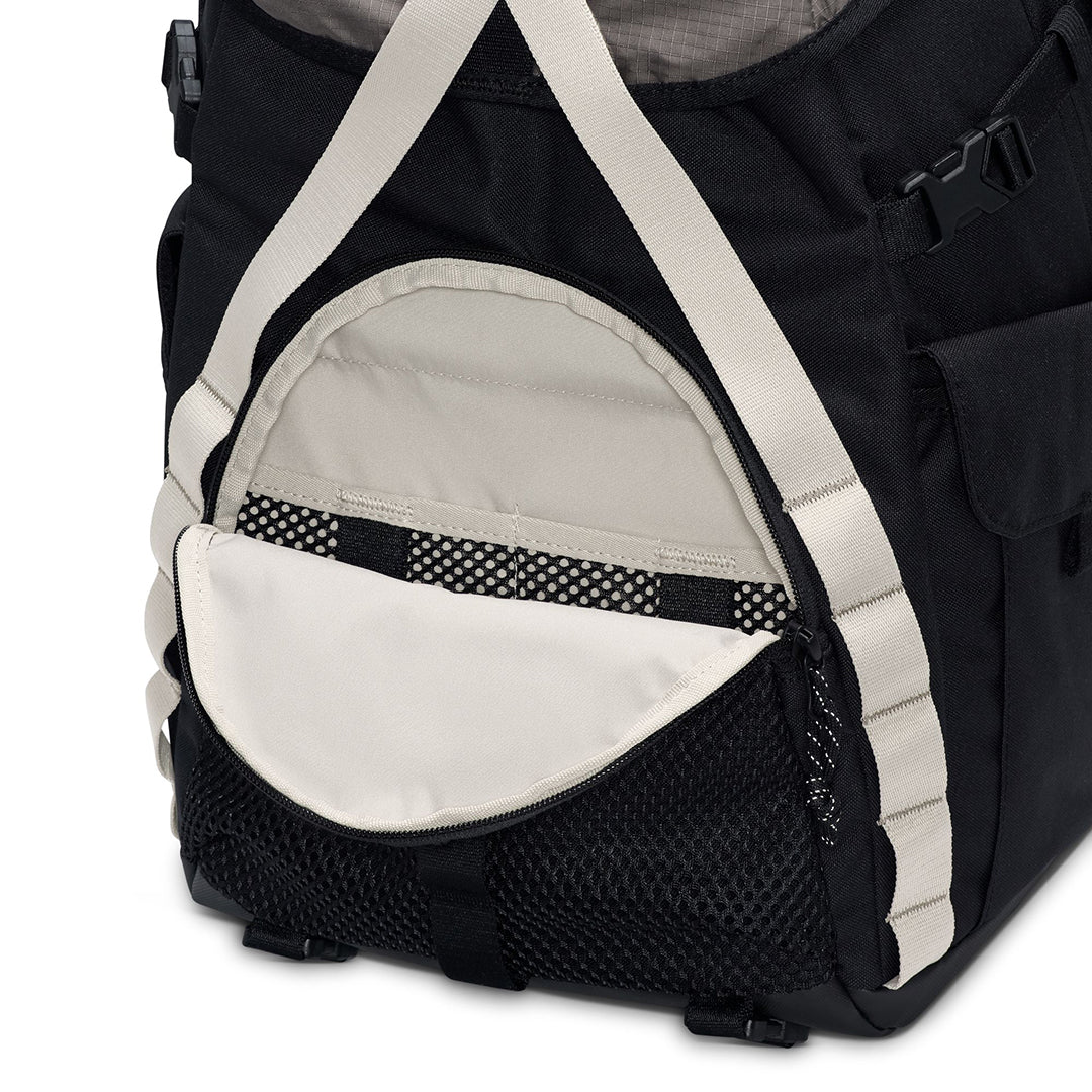 NIKE ACG(ナイキ オールコンディションズギア)| NIKE ACG DAYMAX BACKPACK 25L | スノーボード・スケートボードのTACTICS JAPAN