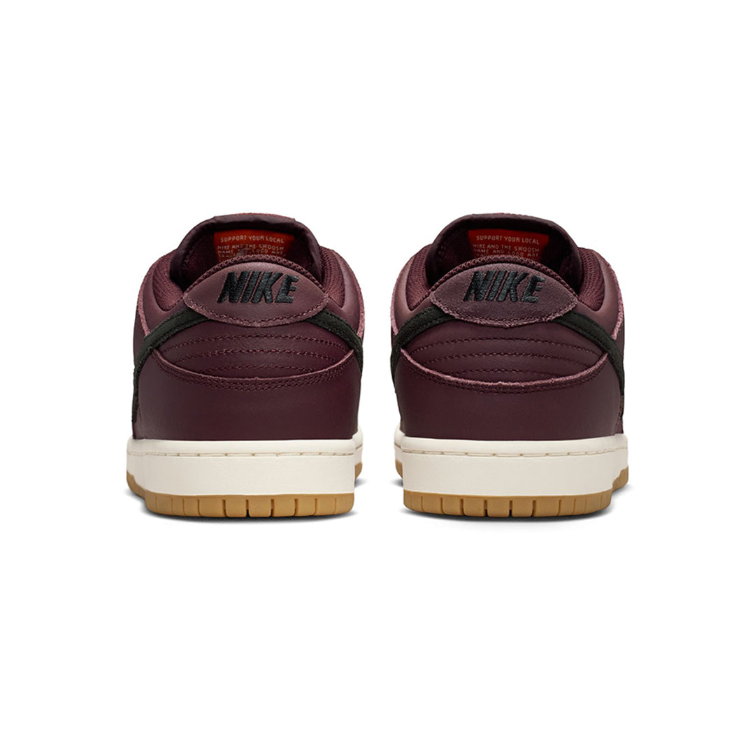 NIKE SB DUNK LOW PRO ISO "Burgundy Crush"