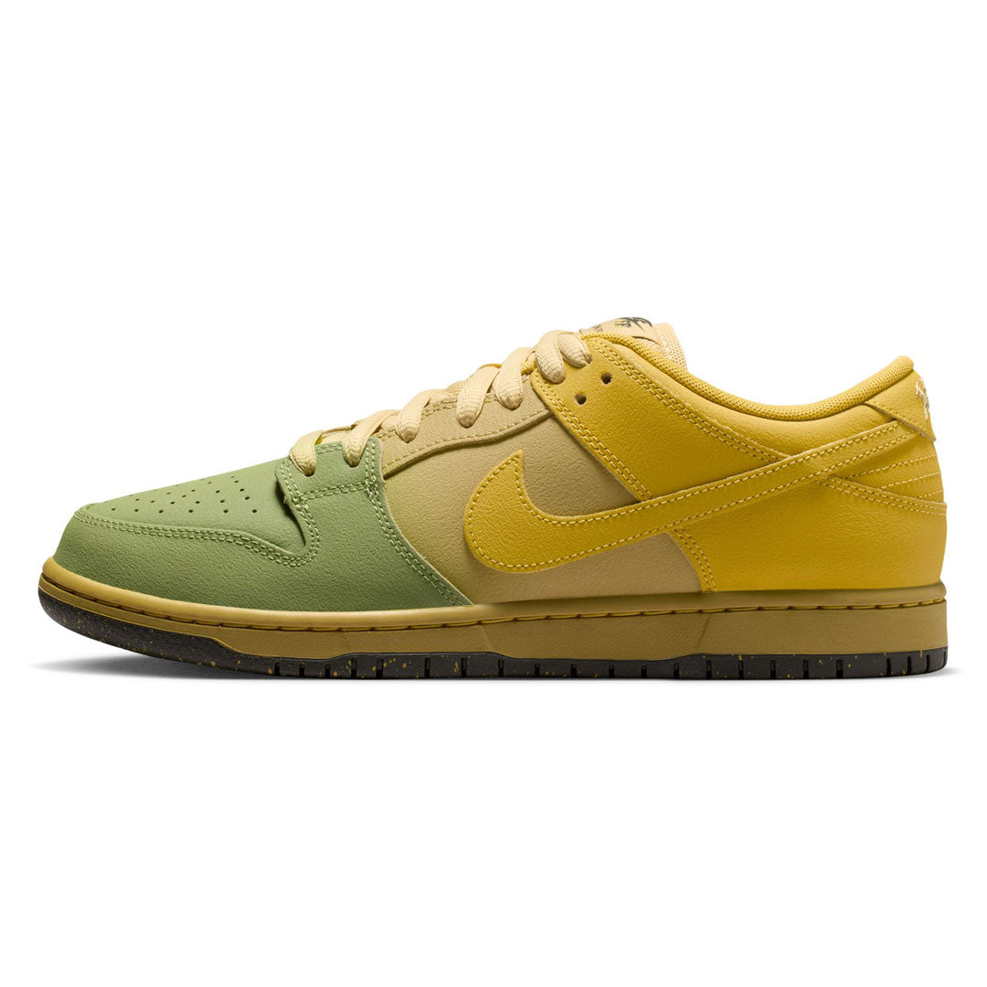 NIKE SB(ナイキ スケートボーディング)| NIKE SB DUNK LOW PRO "SAFFRON QUARTZ" | スノーボード・スケートボードのTACTICS JAPAN