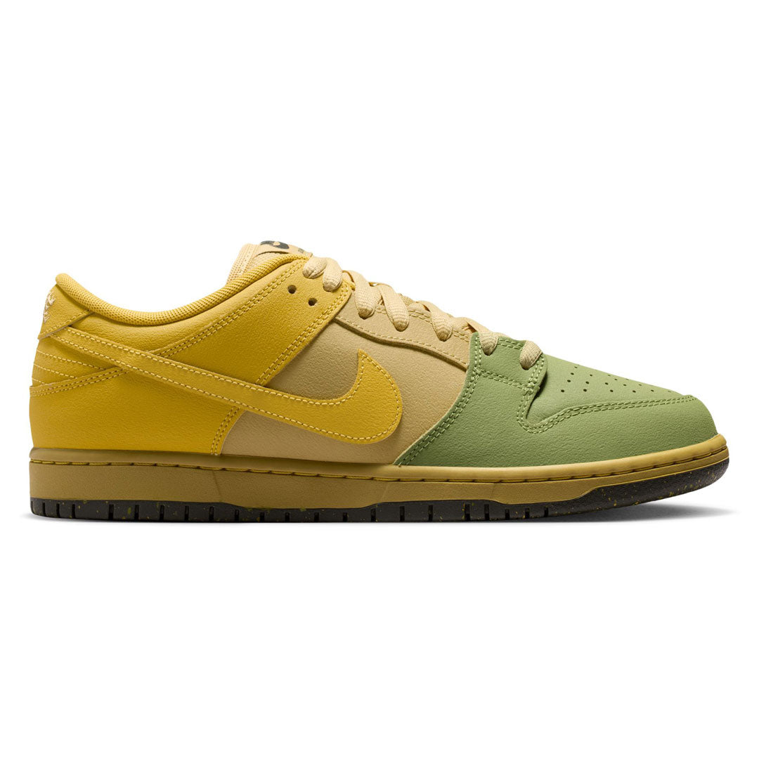 NIKE SB(ナイキ スケートボーディング)| NIKE SB DUNK LOW PRO "SAFFRON QUARTZ" | スノーボード・スケートボードのTACTICS JAPAN