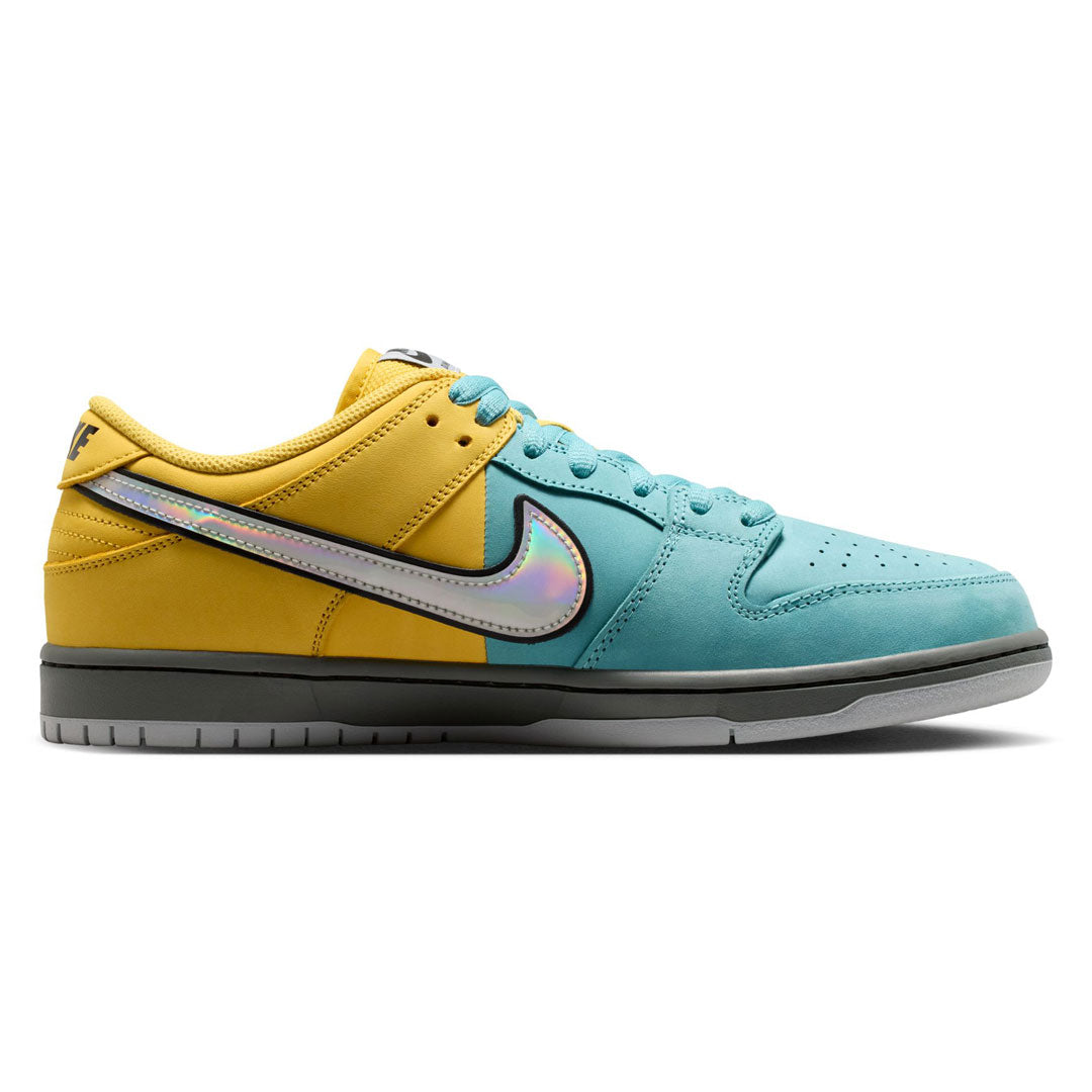 NIKE SB(ナイキ スケートボーディング)| NIKE SB DUNK LOW "MUNI FAST PASS" / LIGHTENING/WOLF GREY | スノーボード・スケートボードのTACTICS JAPAN