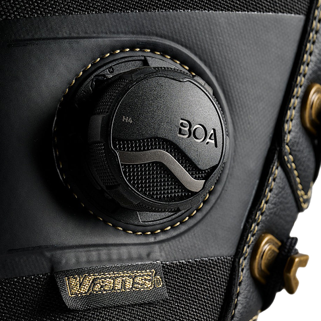 VANS SNOW(ヴァンズ スノー)| INVADO PRO X RENE RINNEKANGAS | スノーボード・スケートボードのTACTICS JAPAN