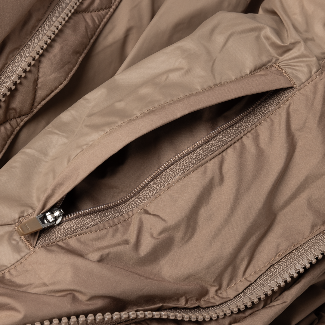 DIME MTL(ダイム モントリオール)| PLEATED PUFFER / BRONZE | スケートボード・スノーボードのTACTICS JAPAN