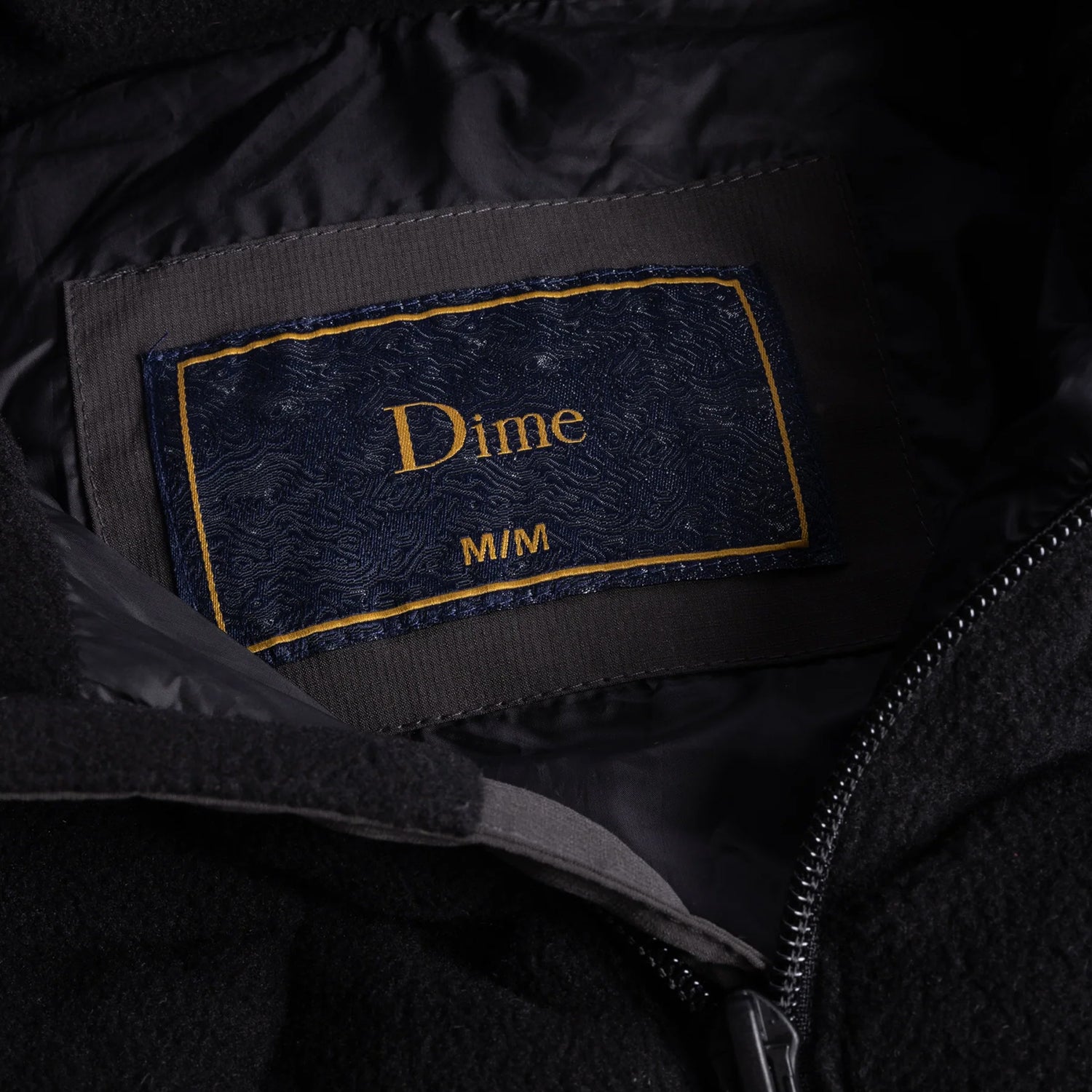SLEEVELESS PUFFER / BLACK