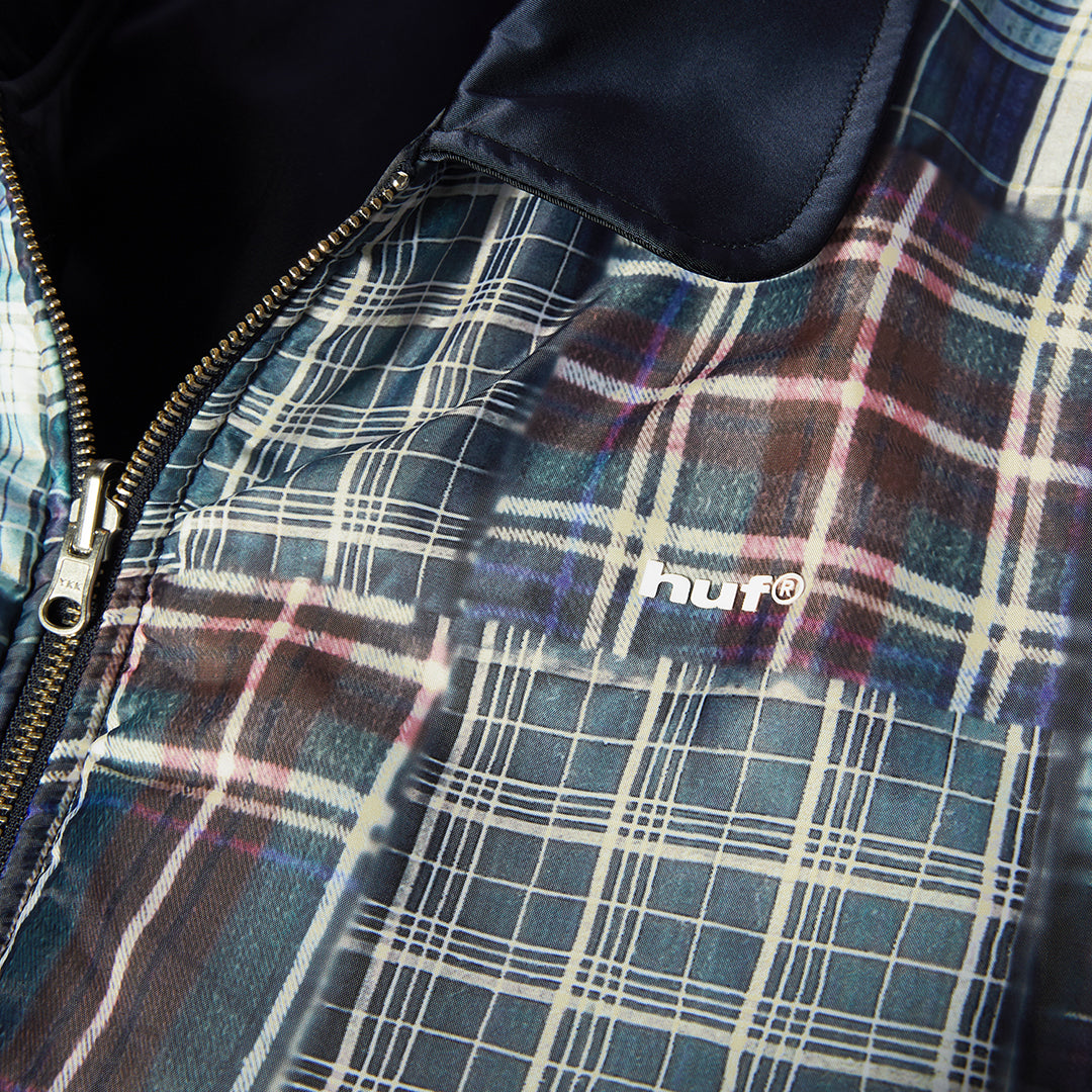 HUF WORLDWIDE(ハフ ワールドワイド)| CLOTHIERS REVERSIBLE FLIGHT JACKET / NAVY | スノーボード・スケートボードのTACTICS JAPAN