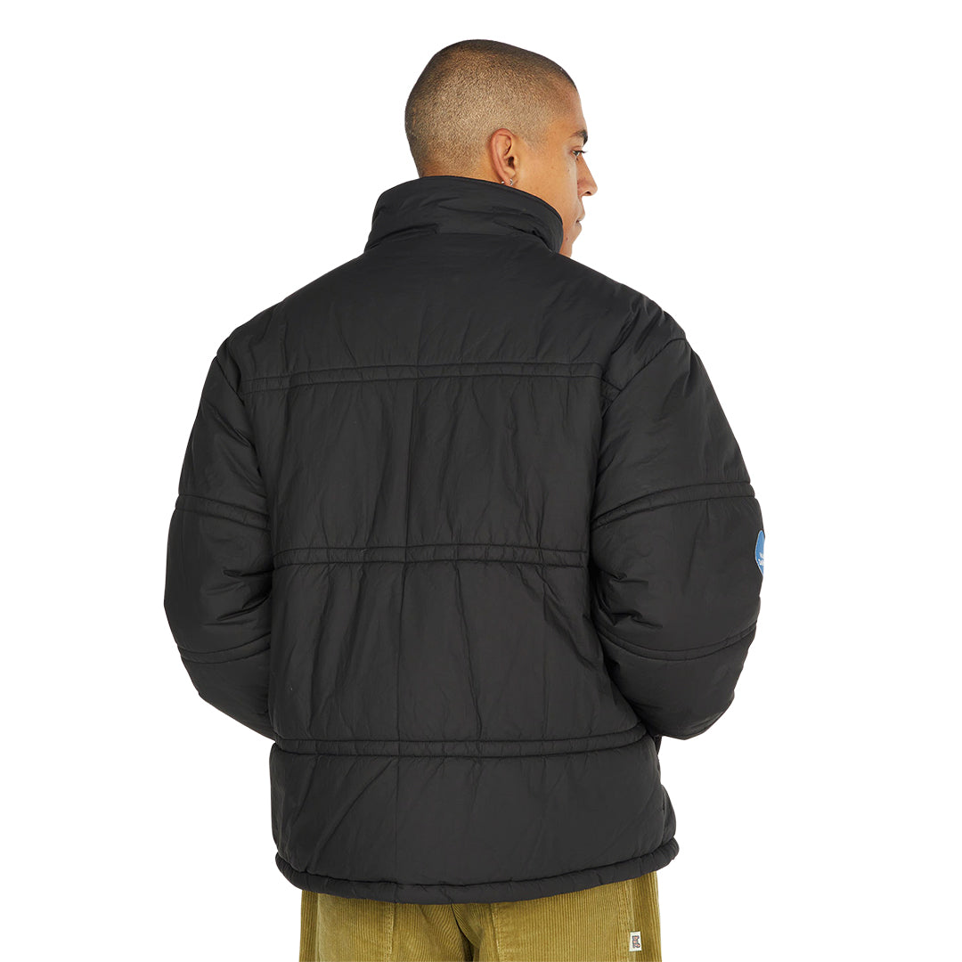 HUF WORLDWIDE(ハフ ワールドワイド)| 89 TYVEK PUFFER / BLACK | スノーボード・スケートボードのTACTICS JAPAN